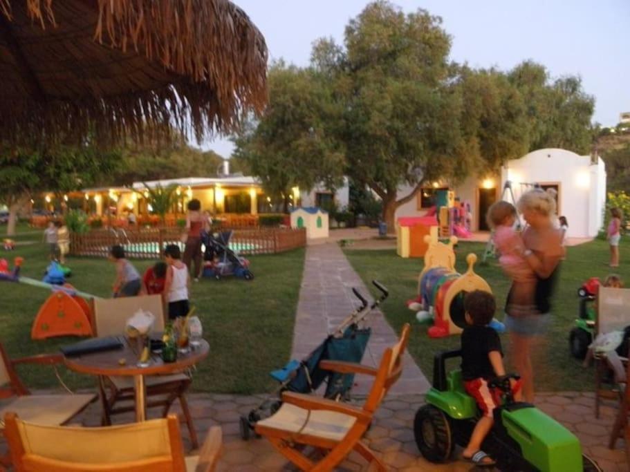 Olive Tree Farm 200M From The Beach Episkopi  Bagian luar foto