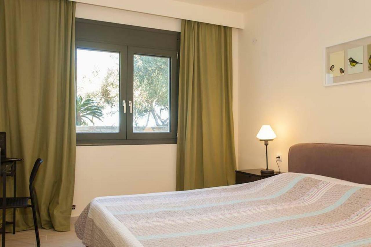 Olive Tree Farm 200M From The Beach Episkopi  Bagian luar foto