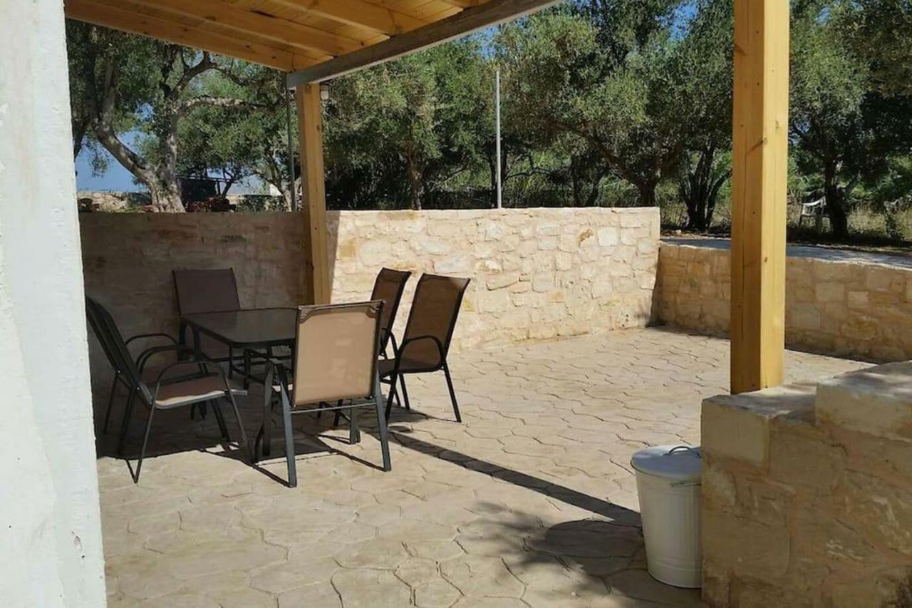 Olive Tree Farm 200M From The Beach Episkopi  Bagian luar foto