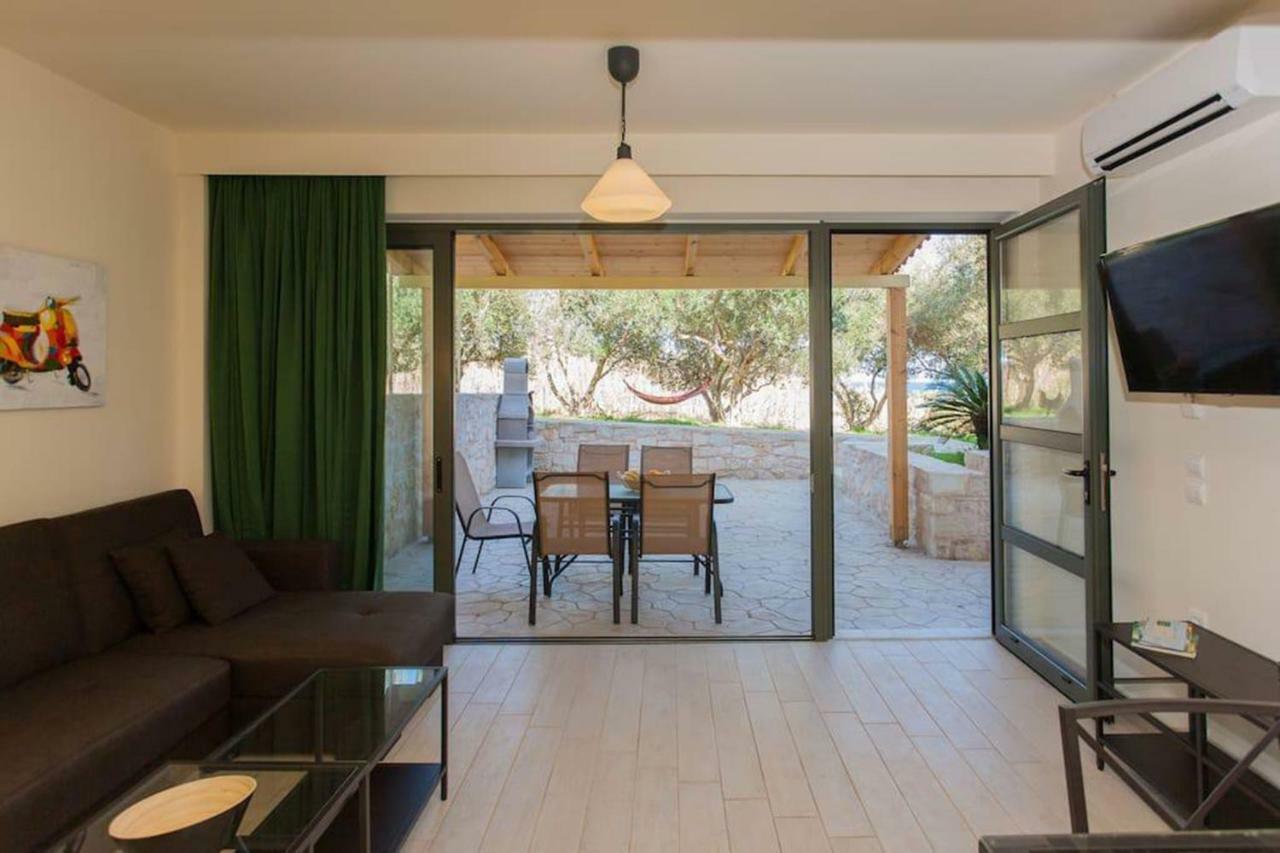 Olive Tree Farm 200M From The Beach Episkopi  Bagian luar foto